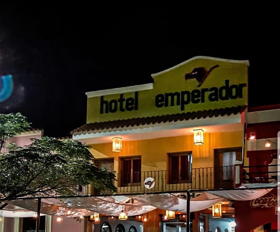 Hotel Emperador Кафайяте Экстерьер фото